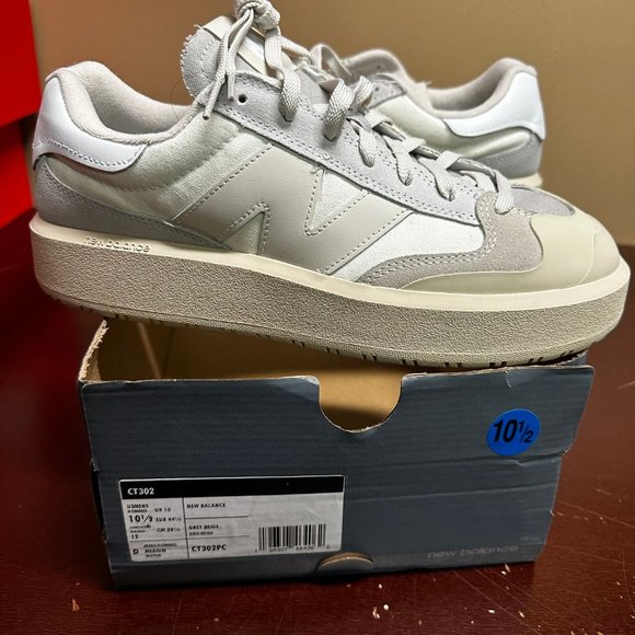 New Balance Mens Gray Beige CT302PC Lace Up Low Top Sneaker Shoes Size US 10.5